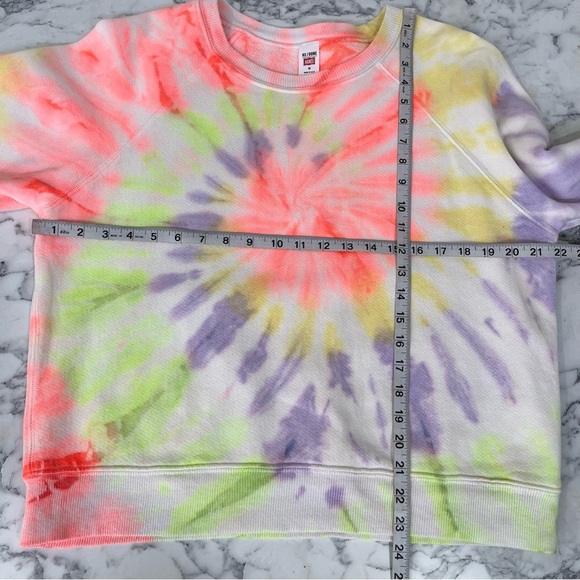 RE/DONE tie dye sweatshirt Hanes Classic Raglan Crewneck Neon Spiral Dye Medium - Picture 7 of 9